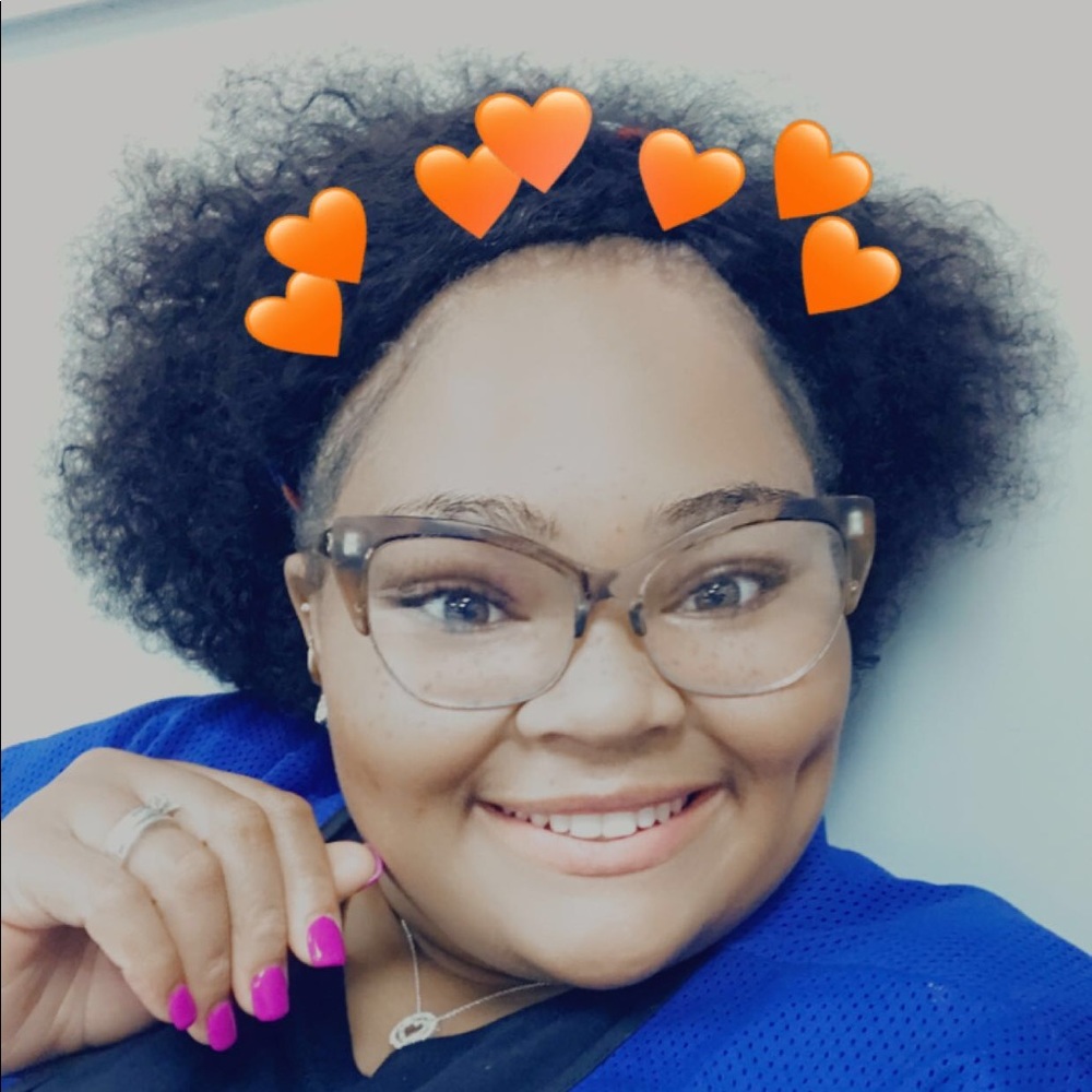 Meet your Posher, Shaniqua